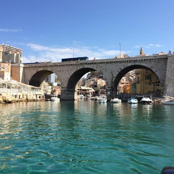 Вилла Vallon Des Auffes : Le Cabanon De Mireille Марсель Экстерьер фото